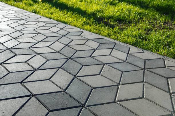 Best Brick Paver Driveways in Farngton, MI